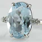 Vintage Aquamarine Diamond Ring