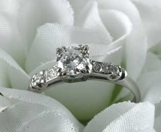 Ladies Estate Platinum Engagement Ring