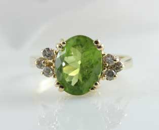 Vintage Peridot Diamond Ring