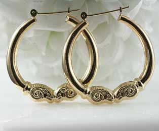 Vintage Gold Rams Head Earrings