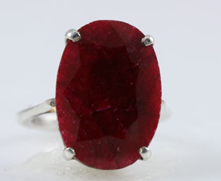 Big Ruby Silver Ring