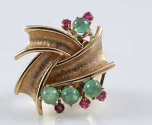 Big Swirl Gold Emerald Ring