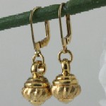 Estate Gold Dangle Earrings