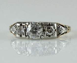 Five Diamond Antique Wedding Ring