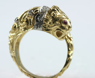 Gold Lion Head Ring